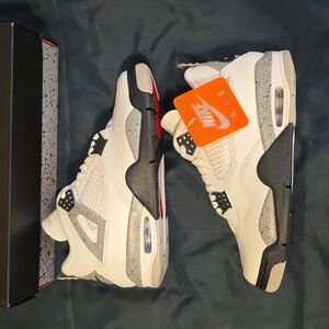 Brand new with tags ds jordan retro 4 og white cement size 9,10,11 men's.